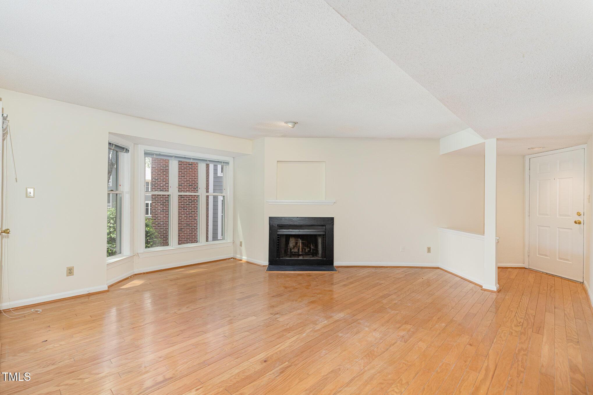 1011 Wirewood Drive 204