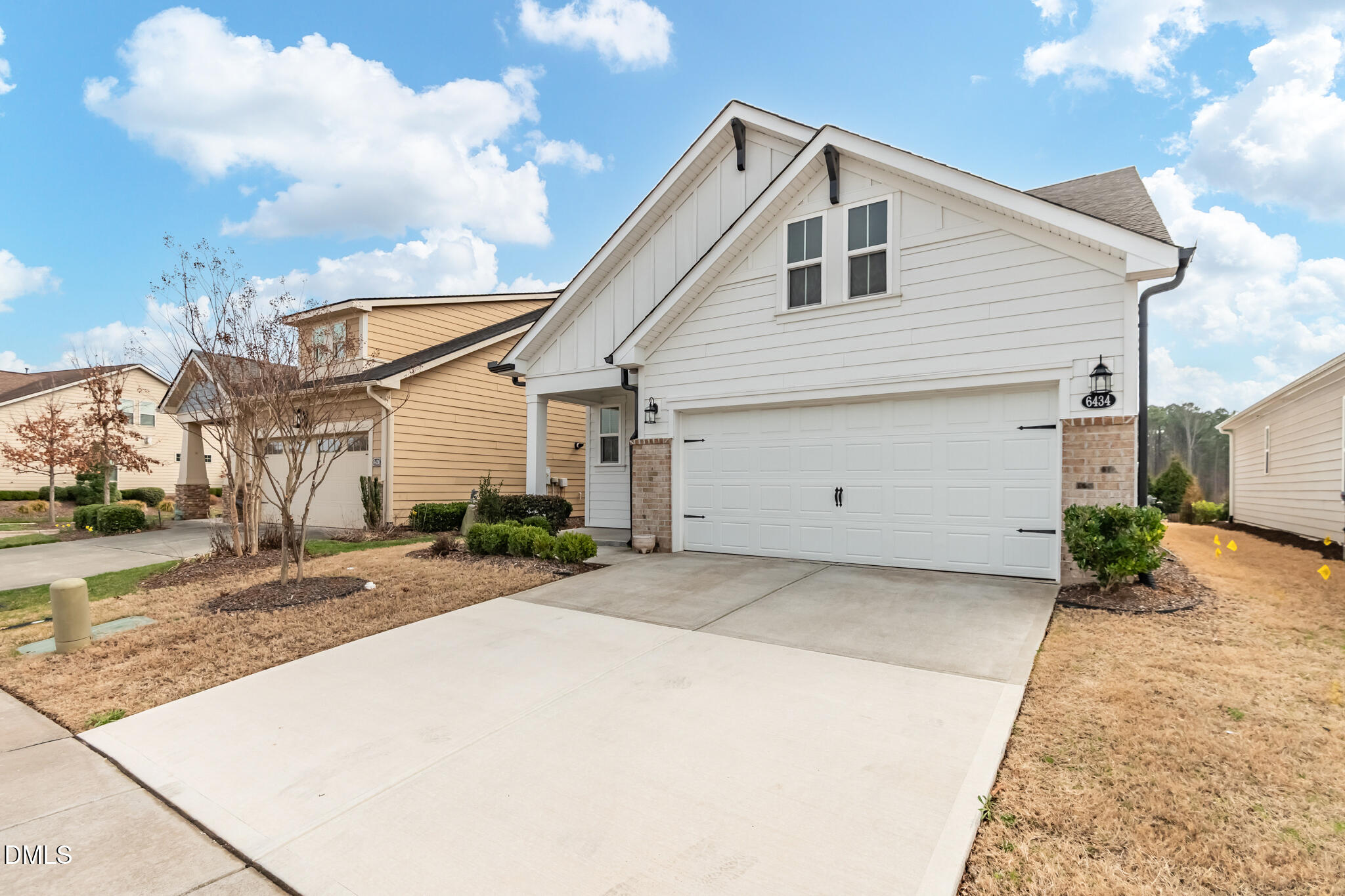 6434 Crown Parkway 65