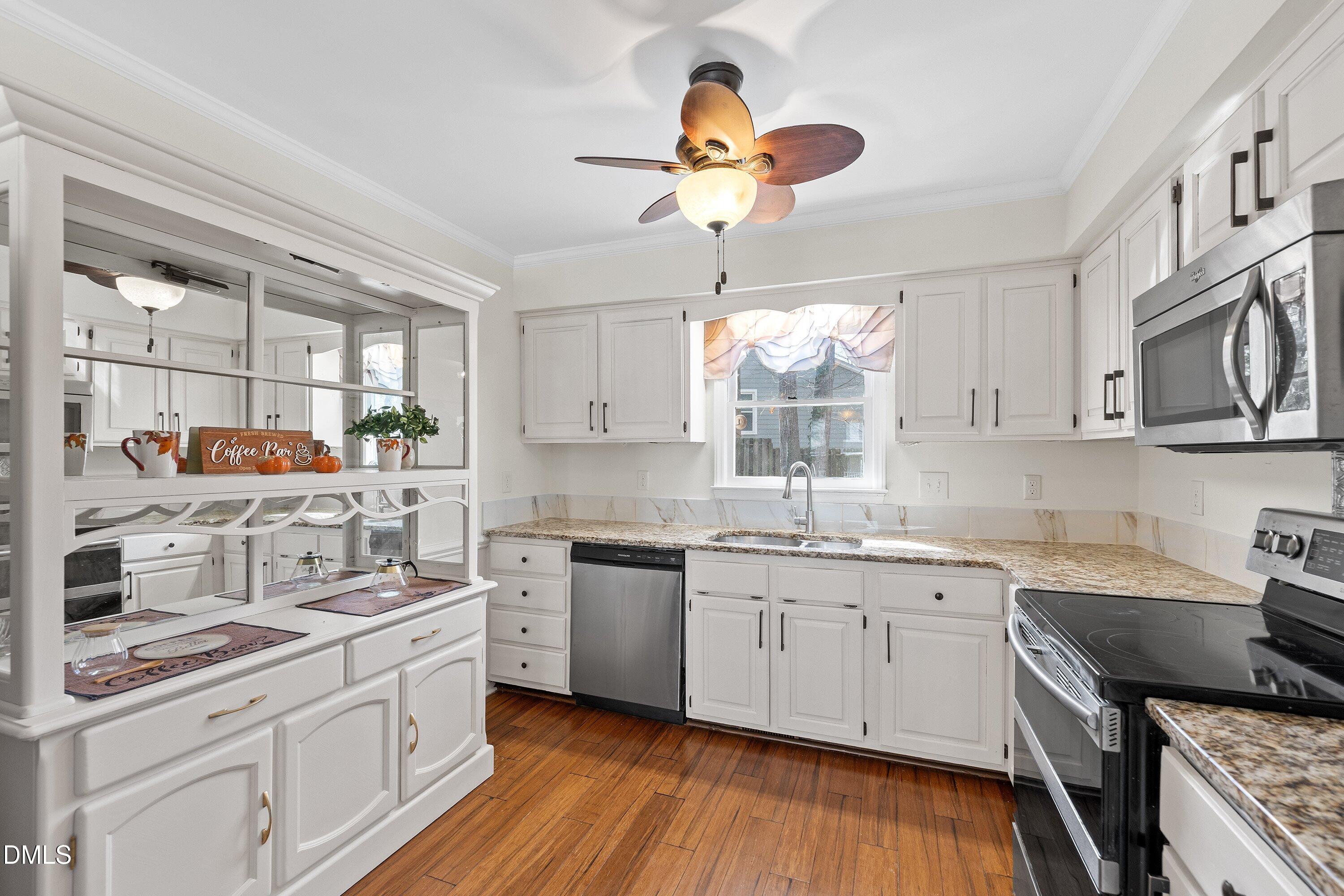 112 Rock Pointe Lane