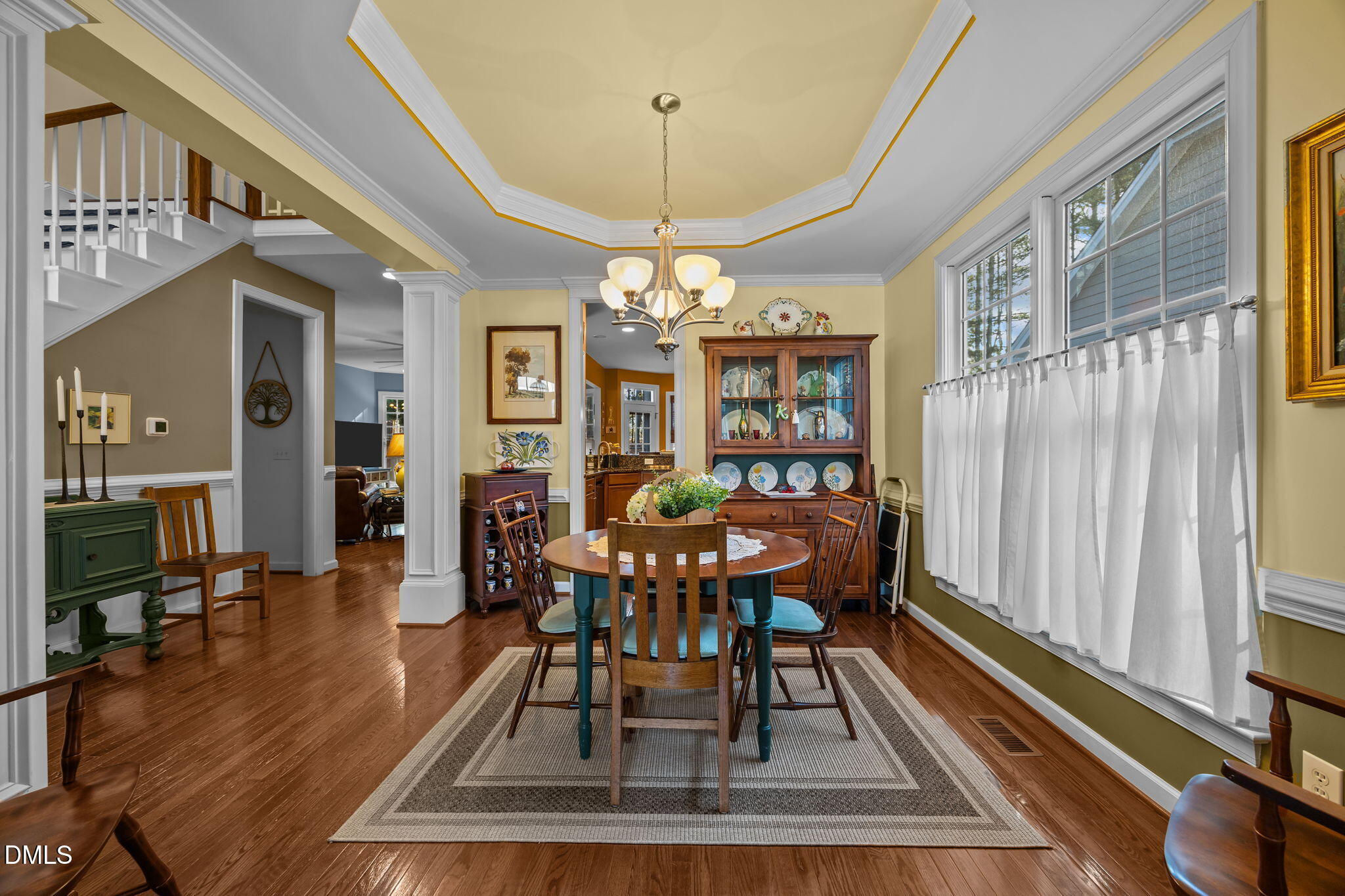 6312 Ridgemount Street