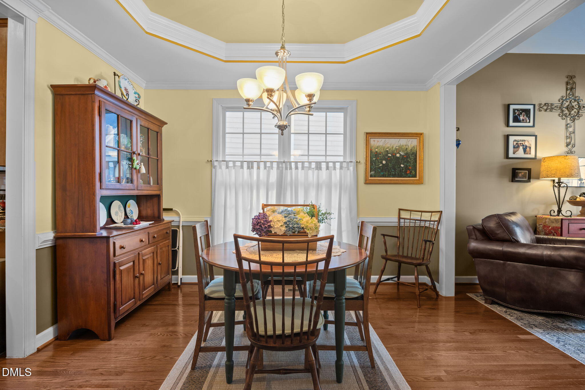 6312 Ridgemount Street