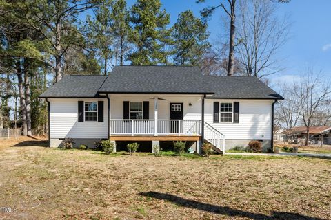 120 W College Street, Oxford, NC 27565 - #: 10083086