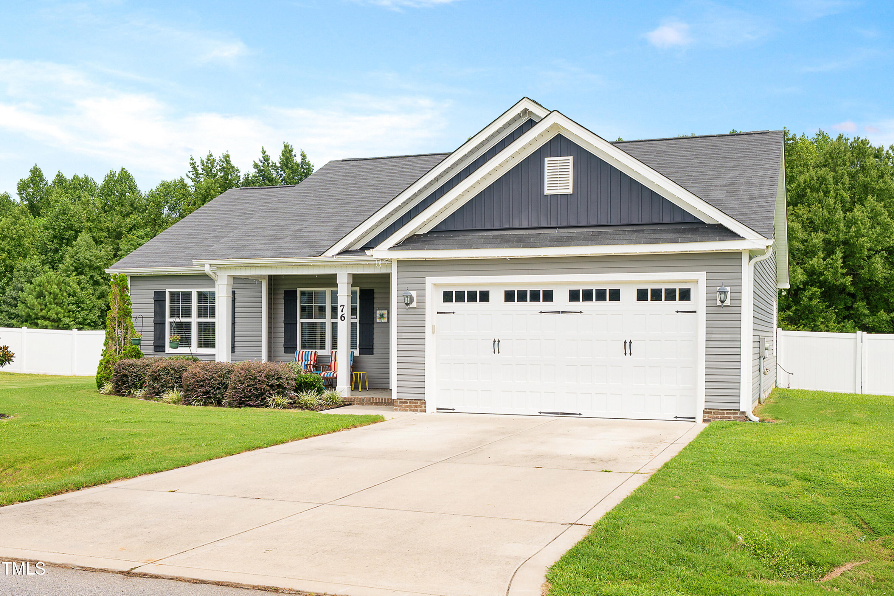 76 Day Lily Street