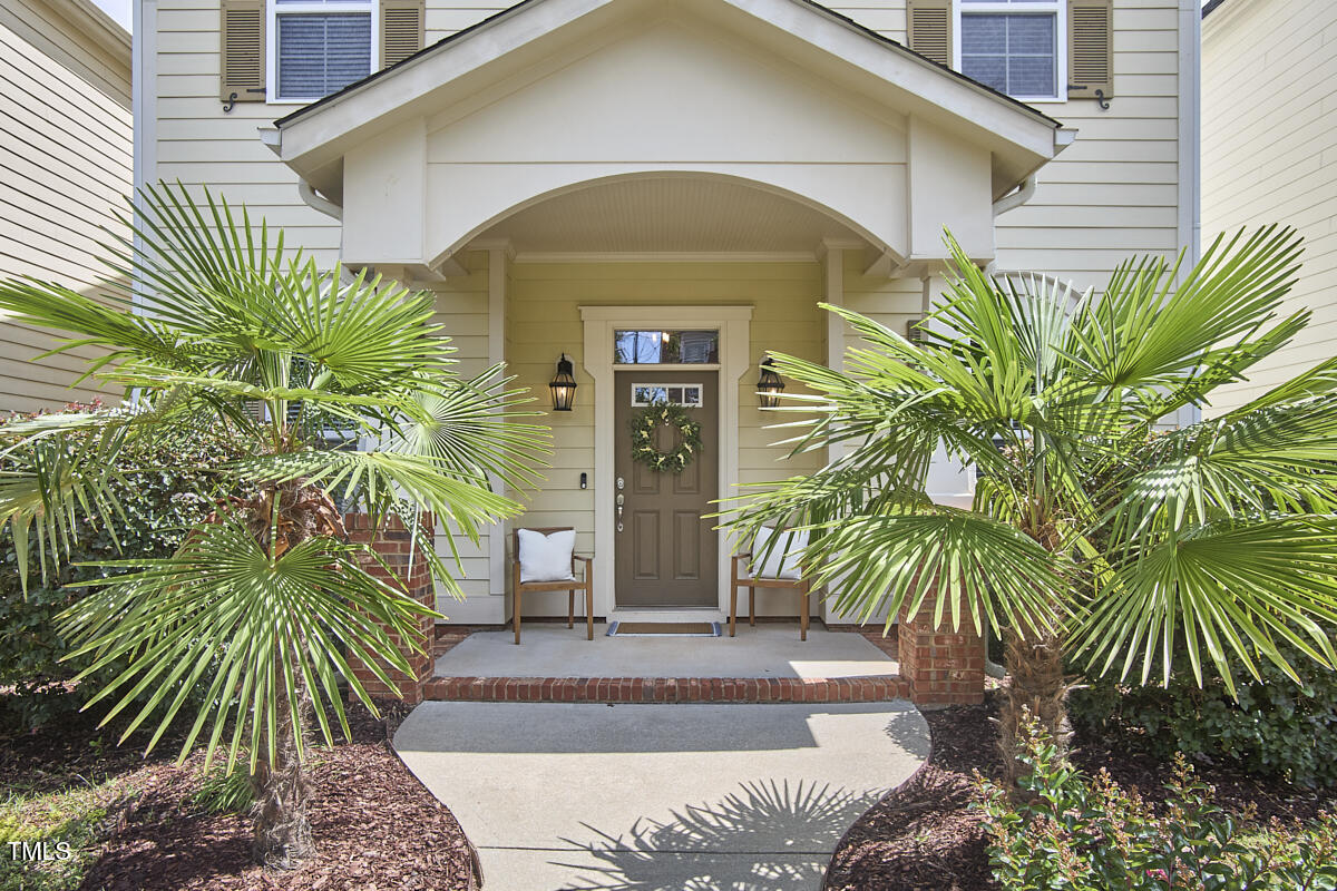 808 Historian Street