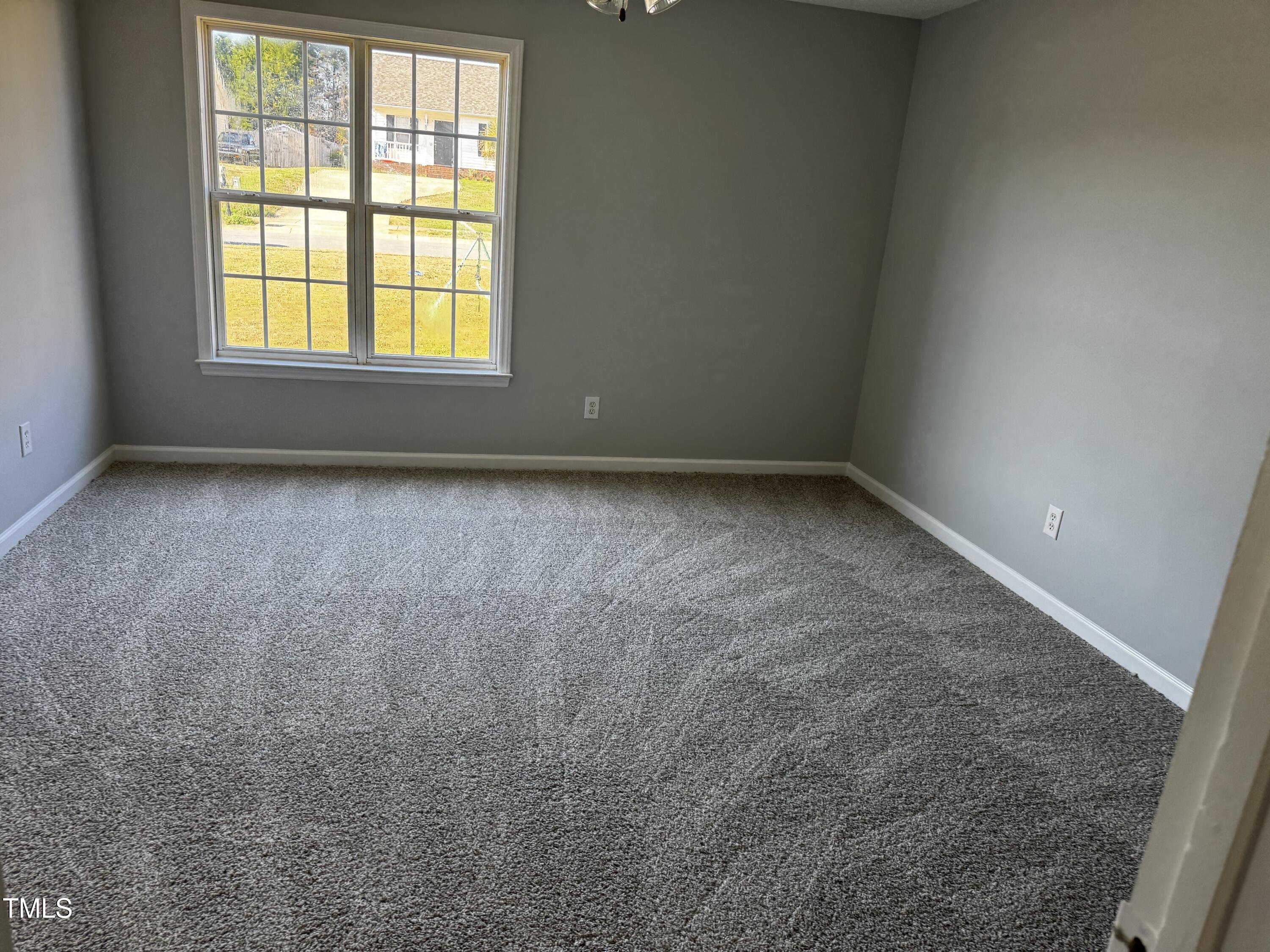 128 Glengariff Lane