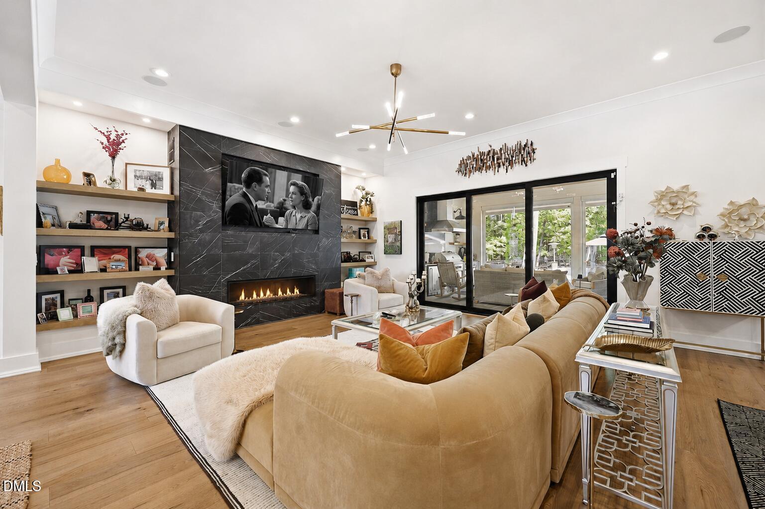 1016 High Trail Court