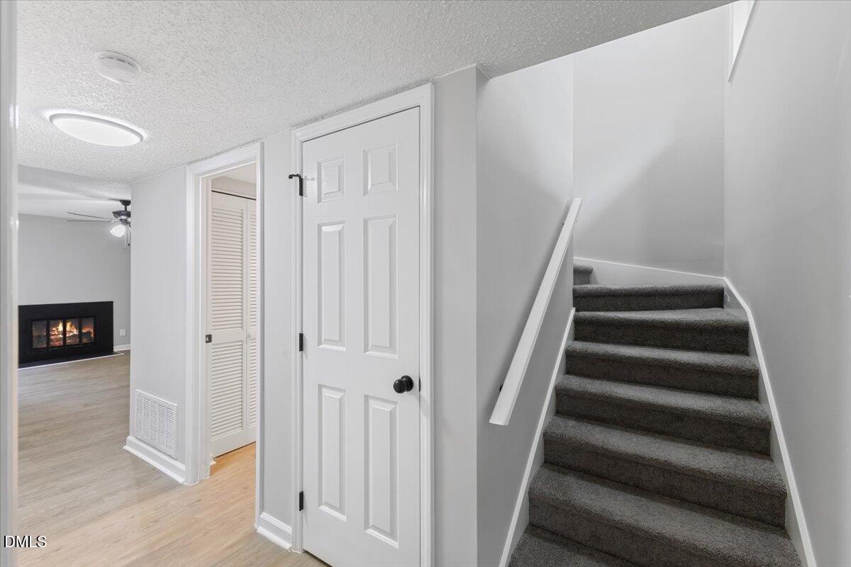 4101 Five Oaks Drive 40