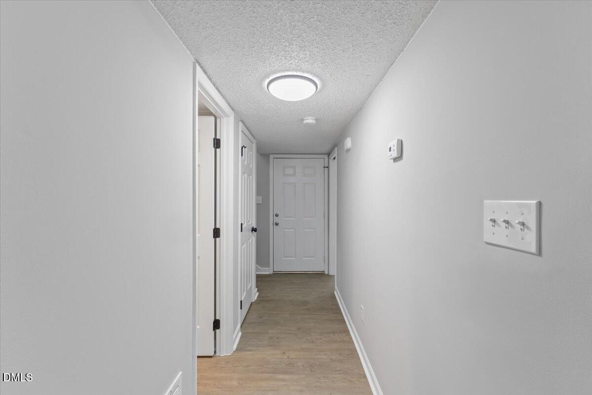 4101 Five Oaks Drive 40