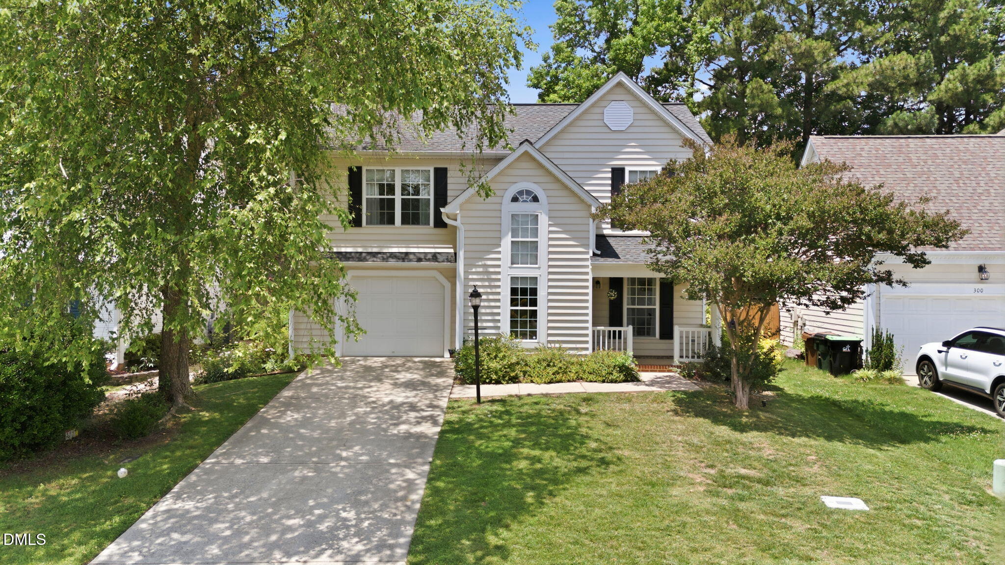 304 Stone Hedge Court