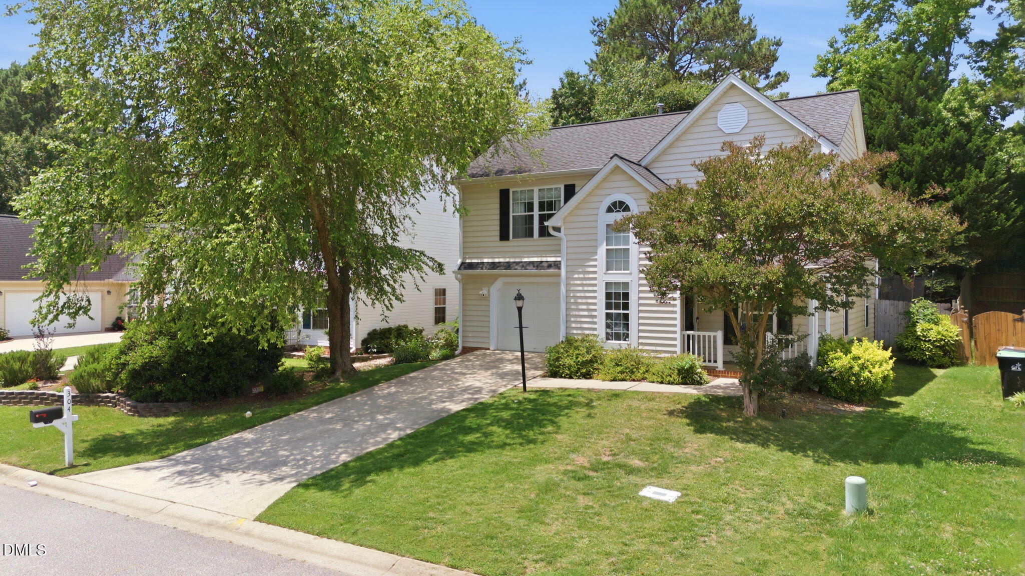 304 Stone Hedge Court