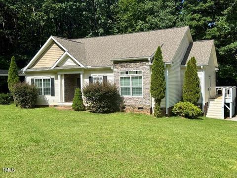 81 White Deer Lane Henderson NC 27537