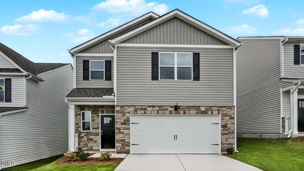 346 CHAPEL ST, FUQUAY VARINA, NC 27526 - Image 007c84b764dff54e7ccb140ab63b75ce/3734397826