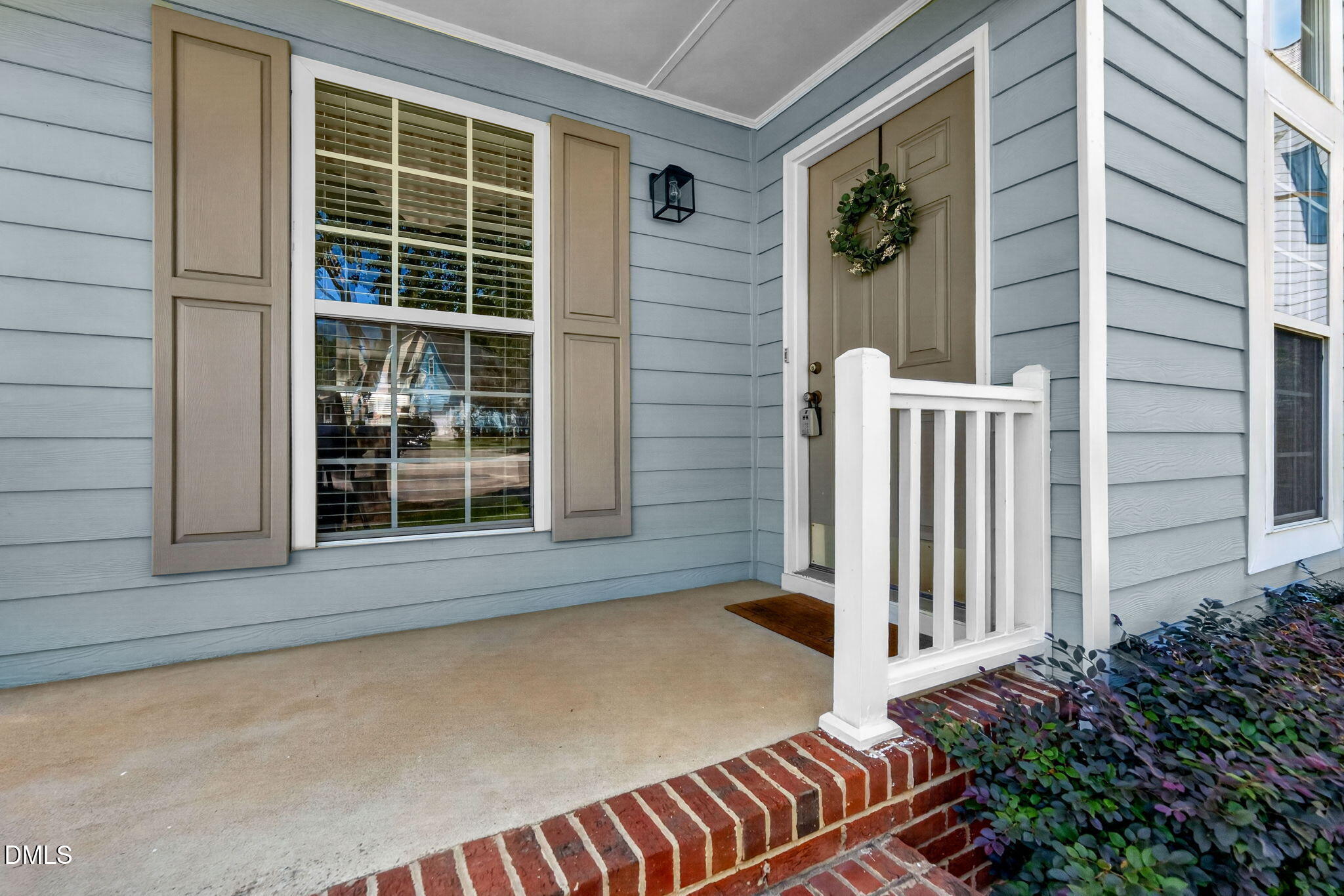 341 Stone Hedge Court