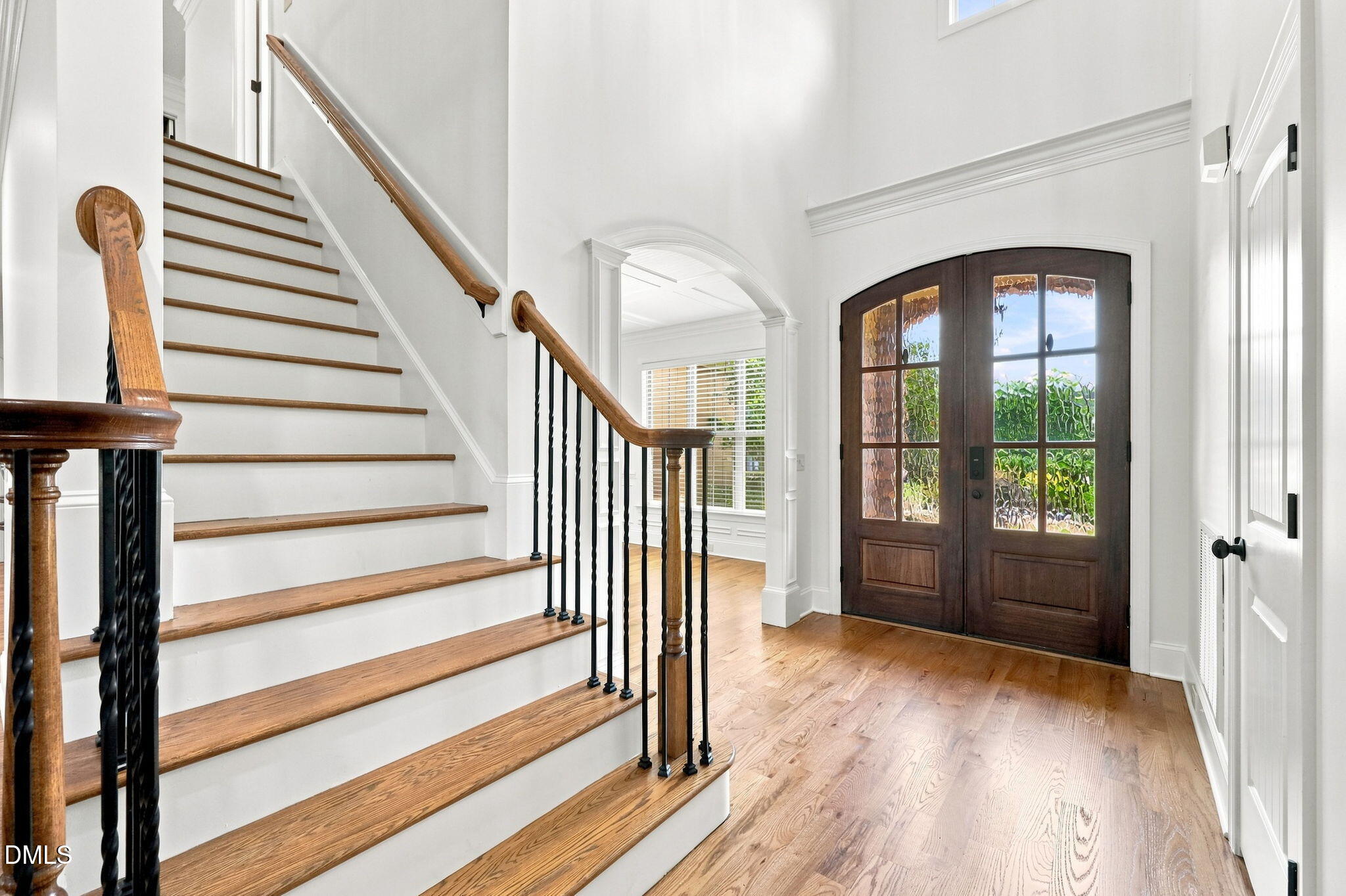 8601 Mangum Hollow Drive