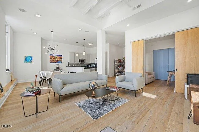 103 W Main Street Unit 305