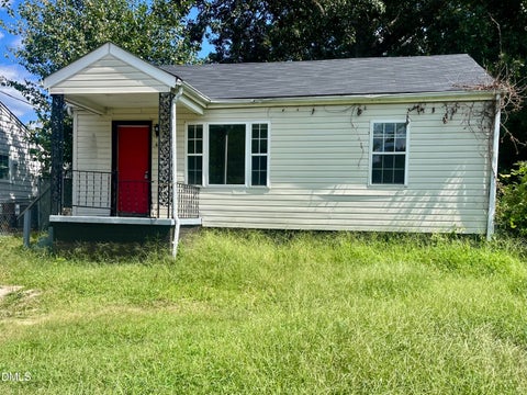 Photo of 612 Maryland Avenue, Burlington, NC 27217 (MLS # 10194085)