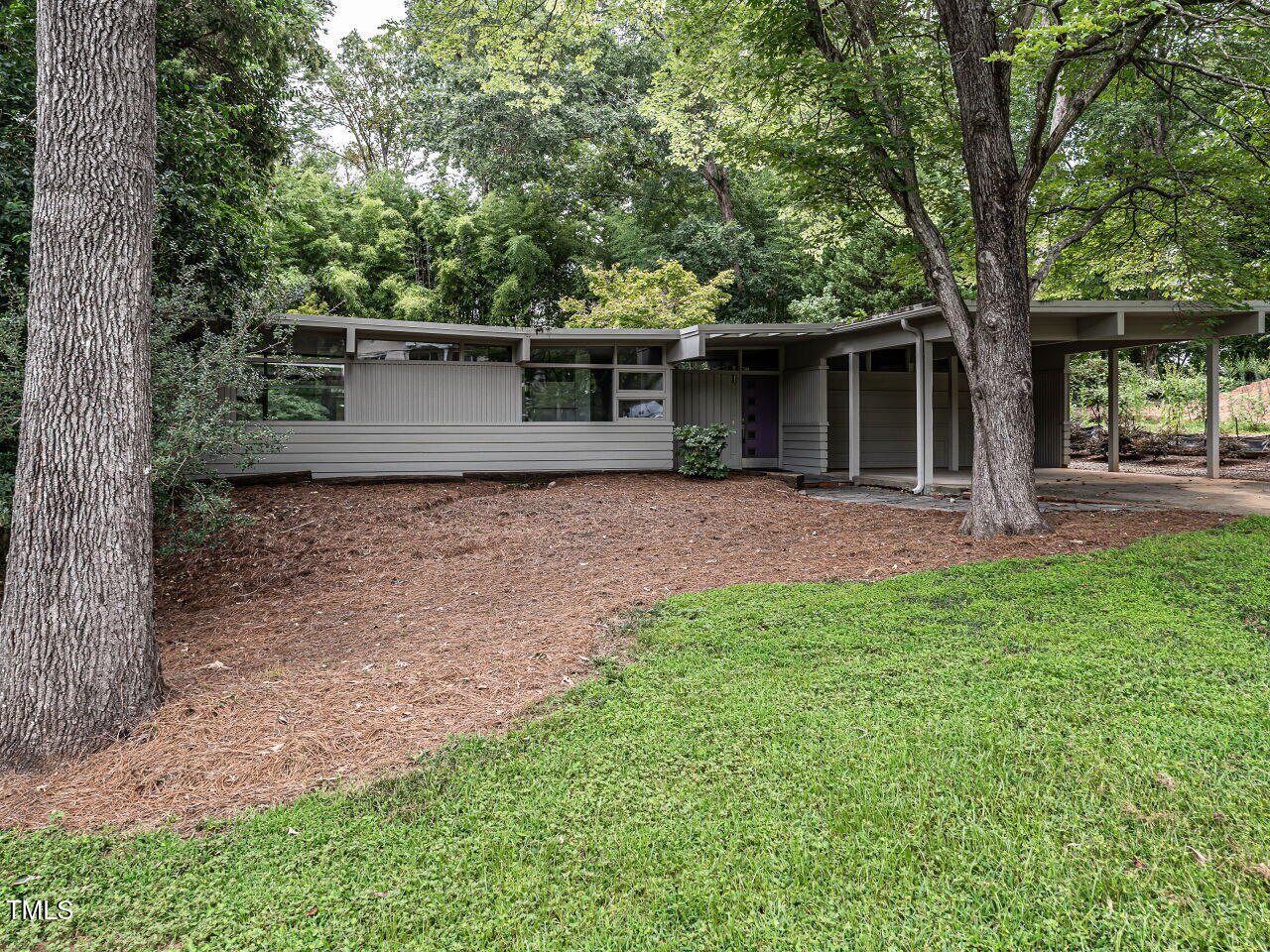 511 Transylvania Avenue