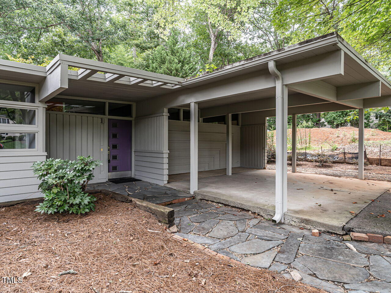 511 Transylvania Avenue