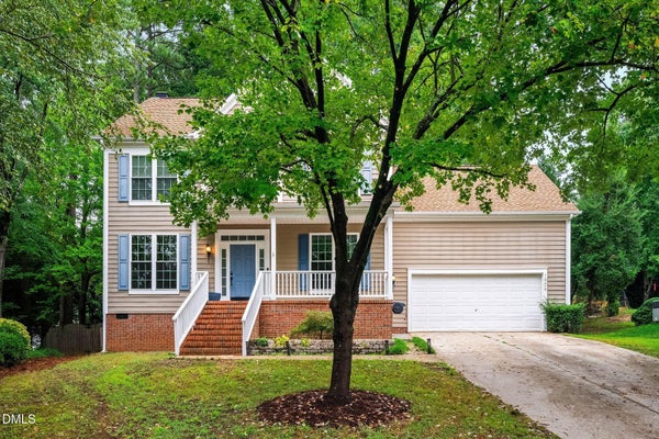 1906 DUNWICK CT, APEX, NC 27523 - Image 0218968b3ea0fab4fe3be07e077ca80a/793281525