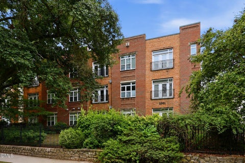 Photo of 1001 Hillsborough Street, Raleigh, NC 27603 (MLS # 10190103)