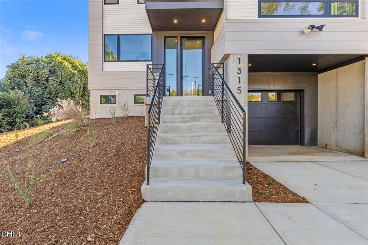 1315 Fairview Road
