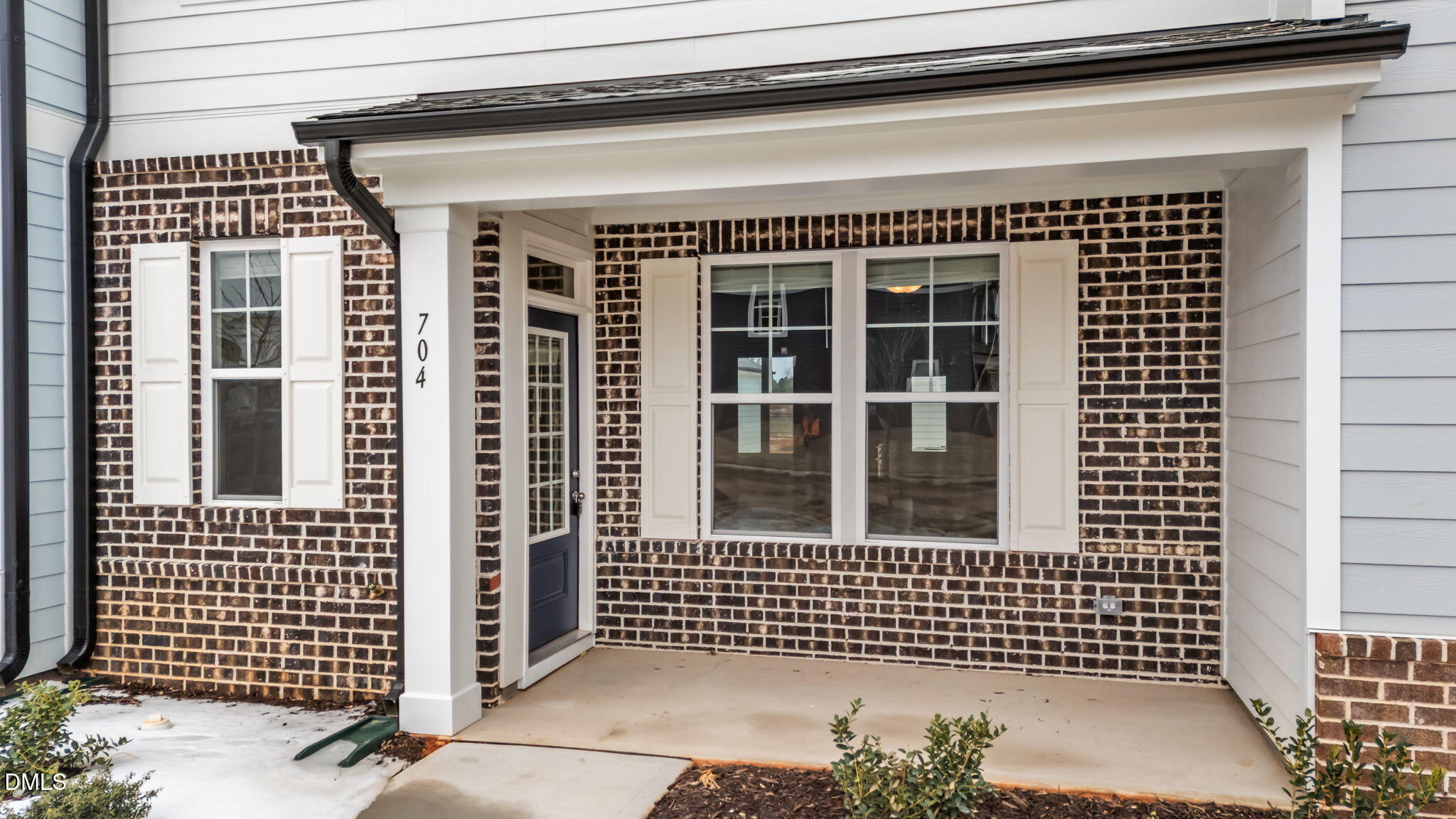 704 Winton Way 551