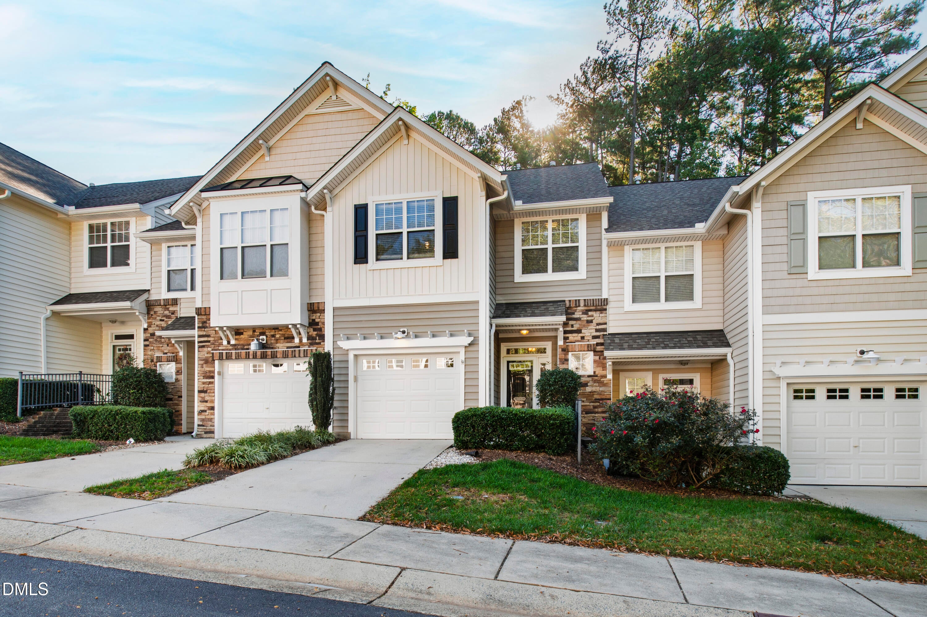 5806 Hourglass Court