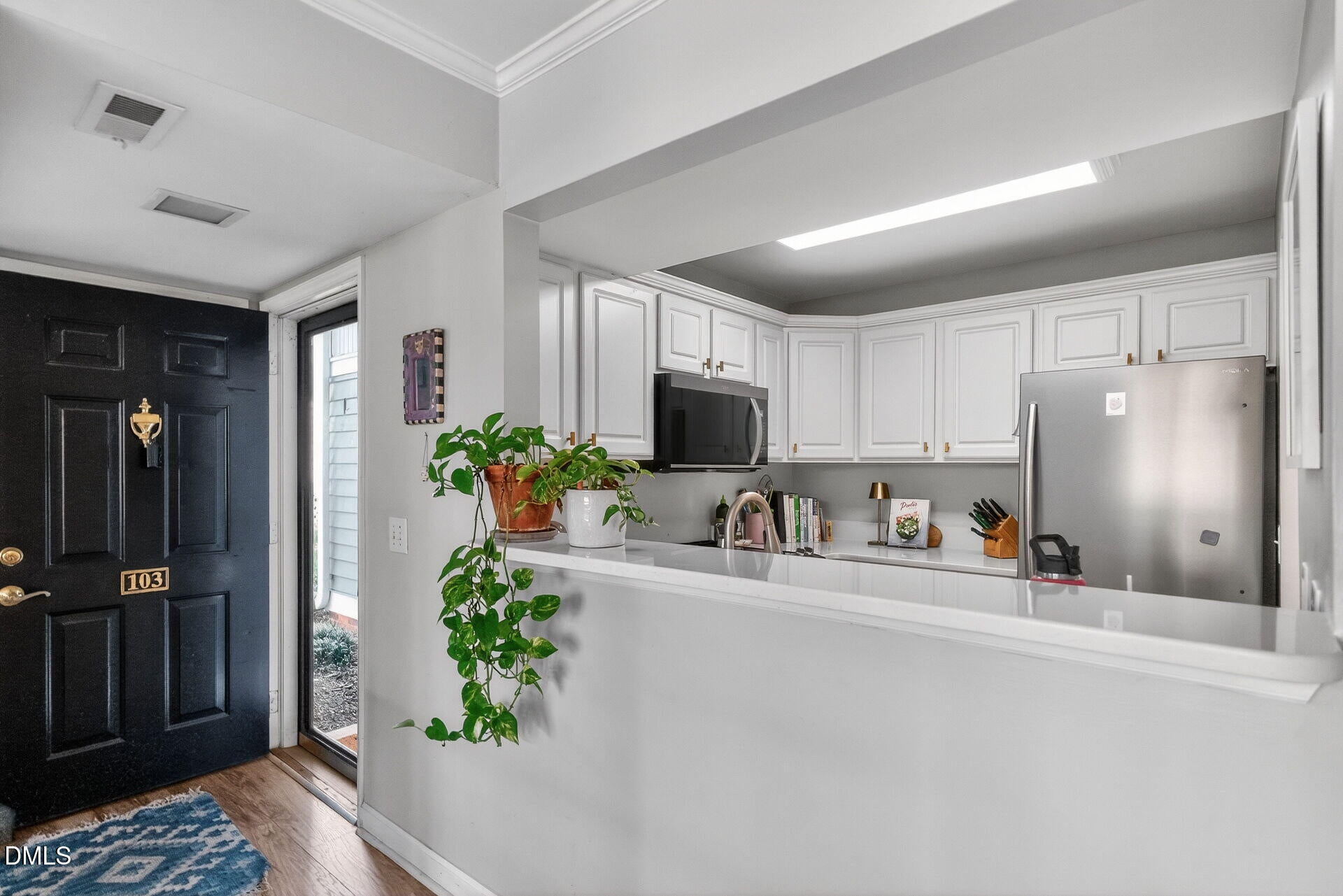 1111 Parkridge Lane 103