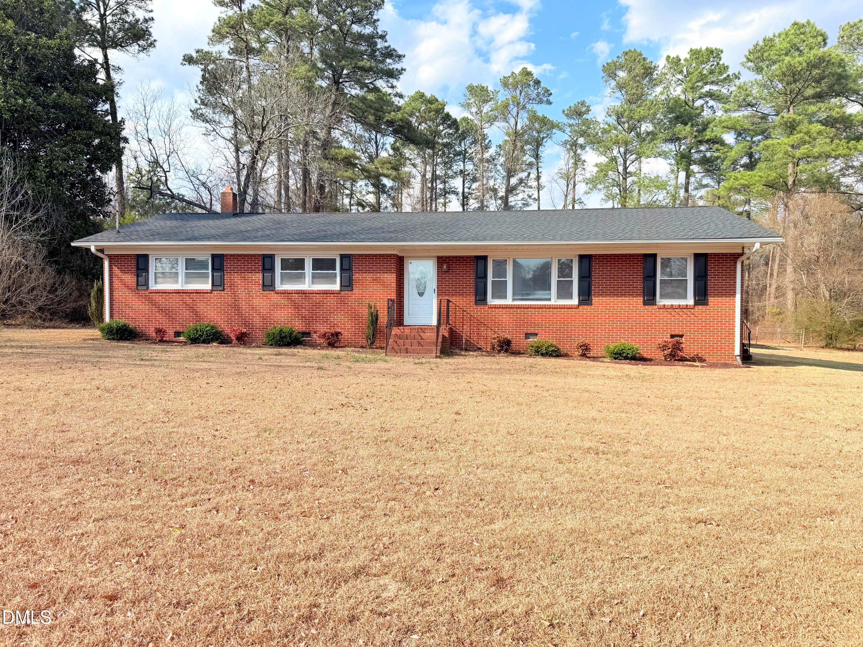 3306 Olivia Road