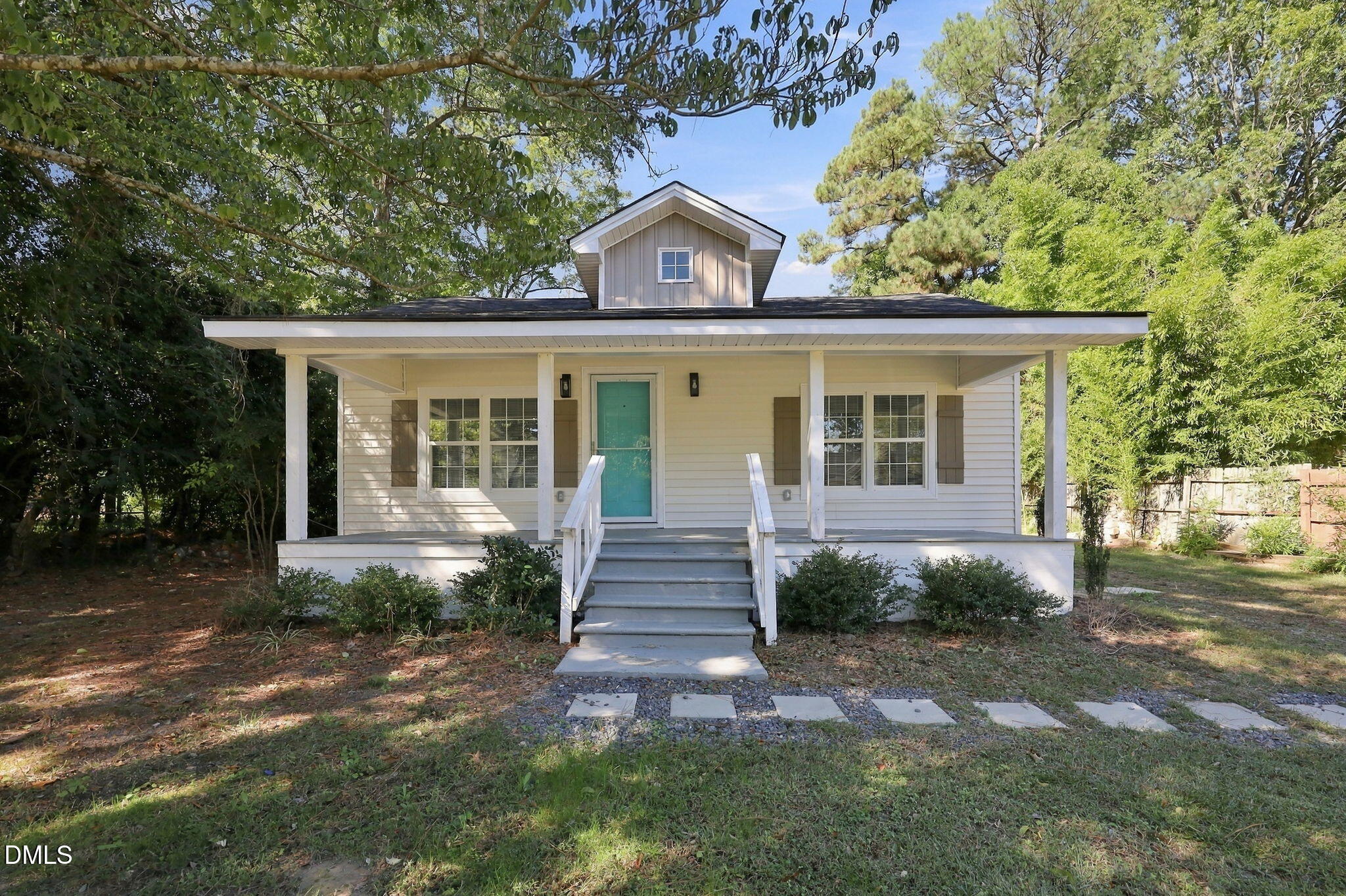 109 N Dunn Street
