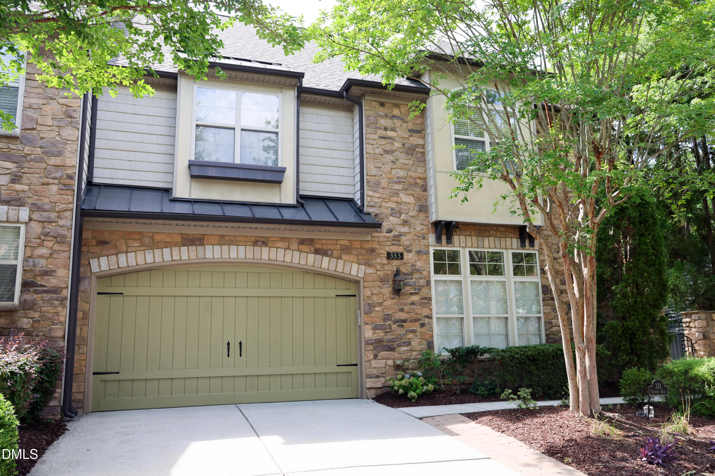 333 Sunstone Drive