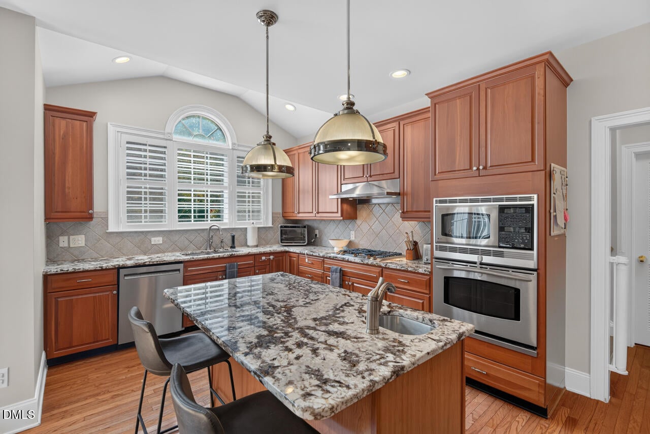 9121 Fawn Hill Court
