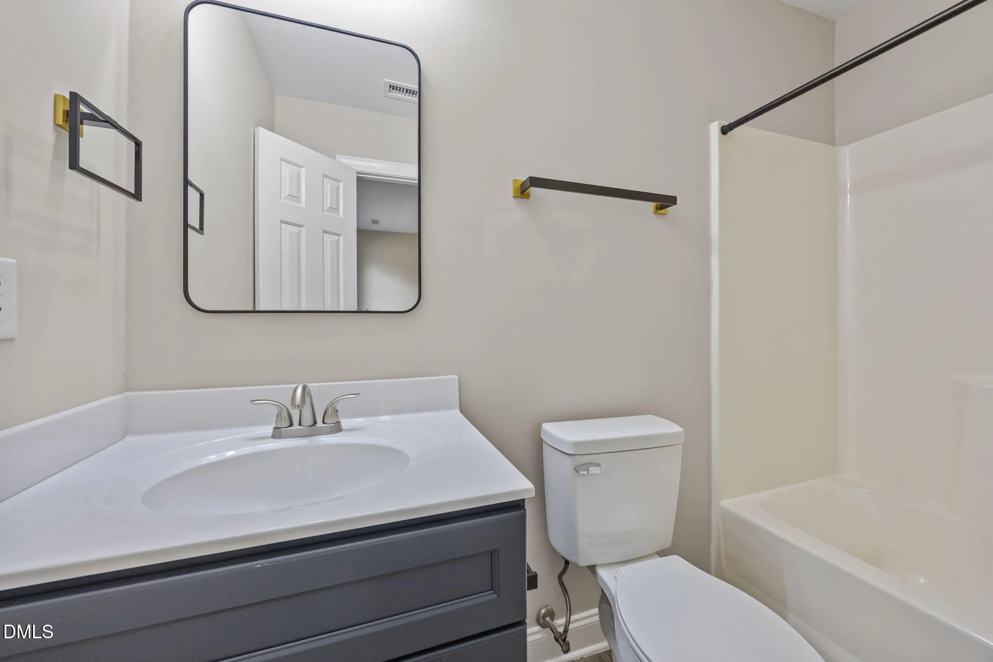 1007 N King Charles Road Unit 101 102