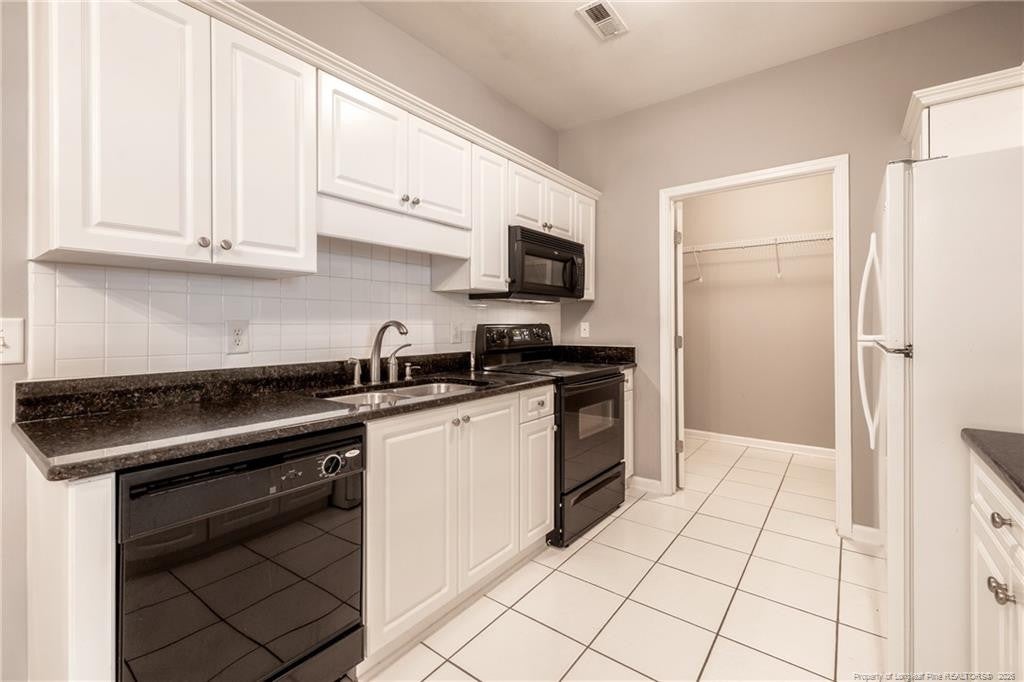 625 Marshtree Lane 304