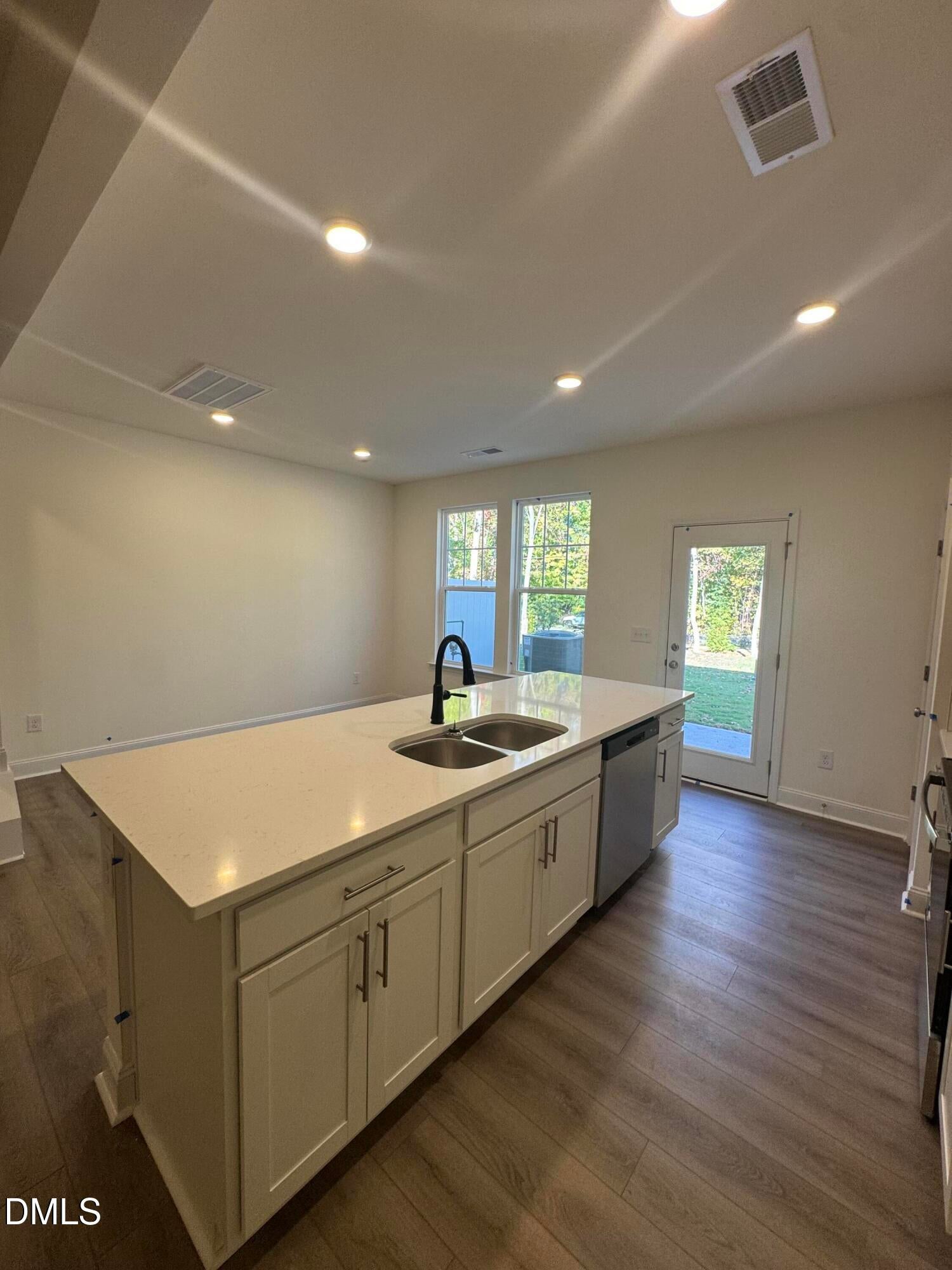 1384 Hammond Drive
