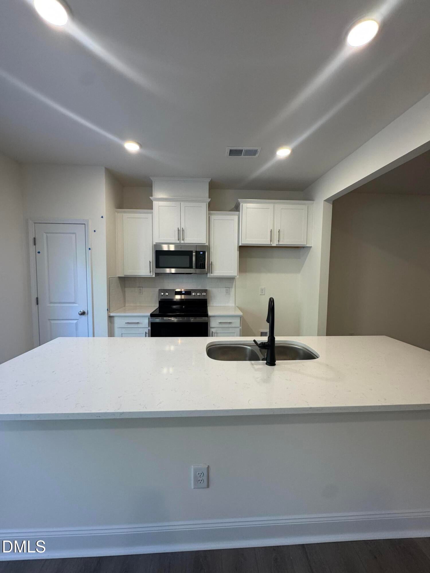 1384 Hammond Drive