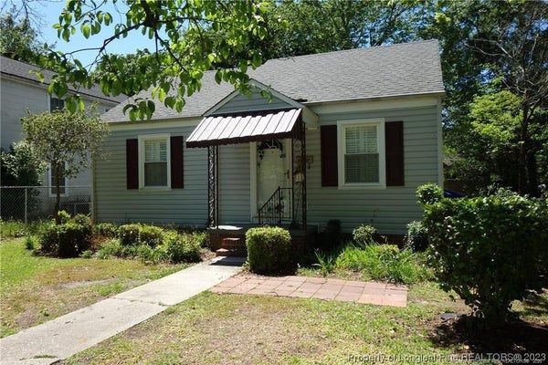 1607 N CEDAR ST, LUMBERTON, NC 28358 - Image 04c94a159cf6b23e216f9be542d7eb04/1893029072