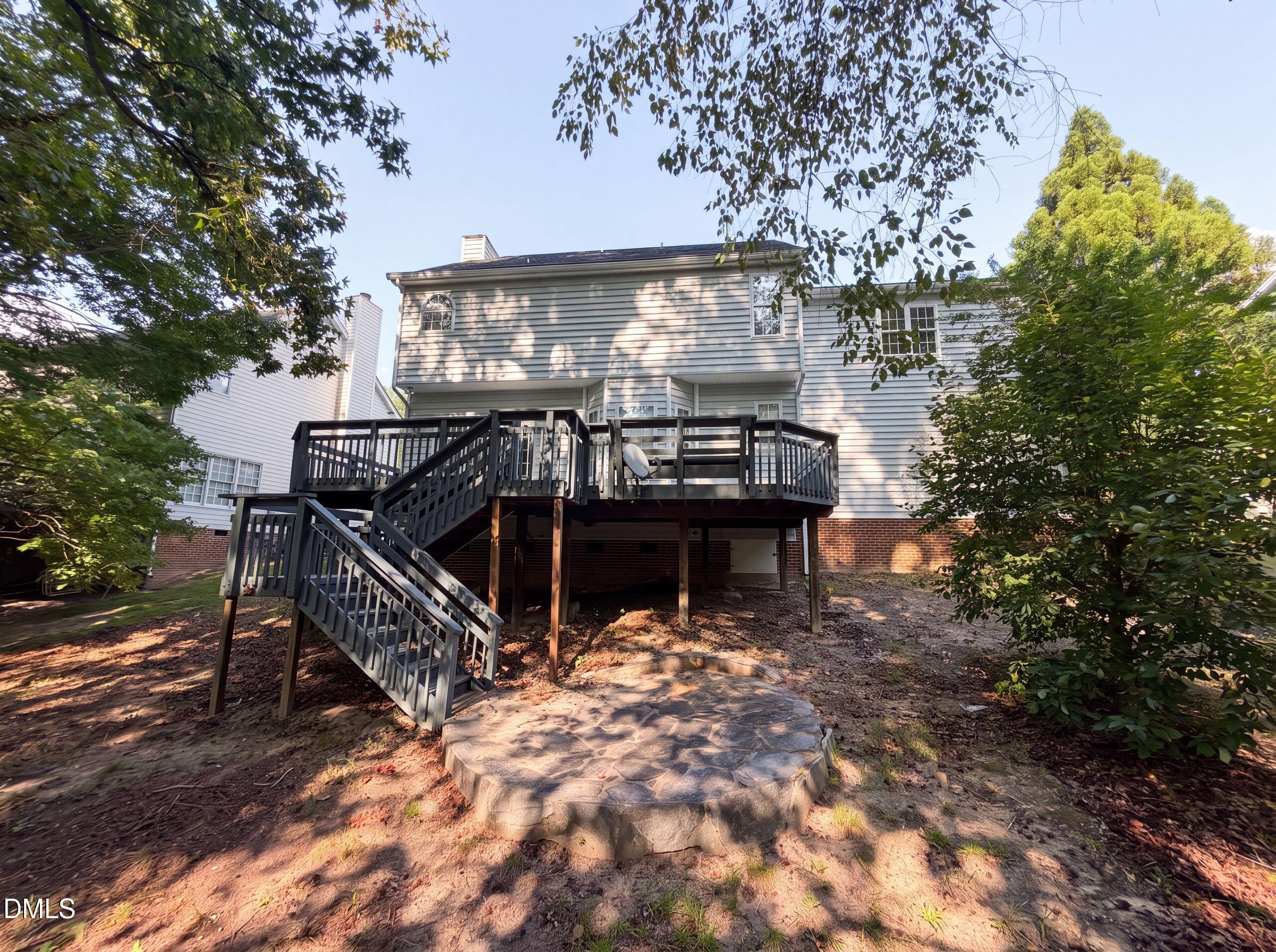 6113 Remington Lake Drive
