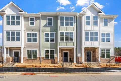 Photo of 2288 Apex Peakway, Apex, NC 27502 (MLS # 10150966)