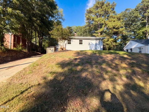 Photo of 212 Red Oak Avenue, Durham, NC 27707 (MLS # 10194148)
