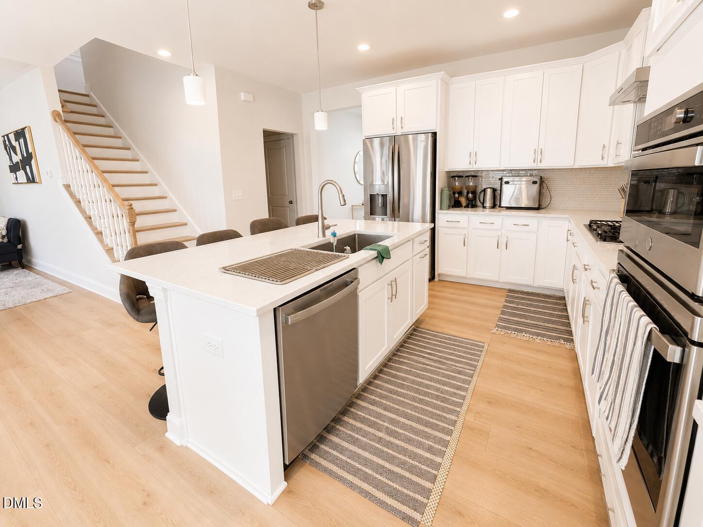 118 Faxton Way