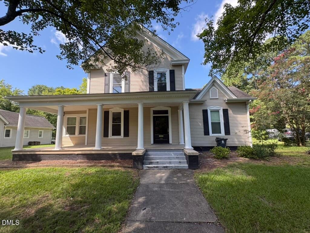 512 Raleigh Street