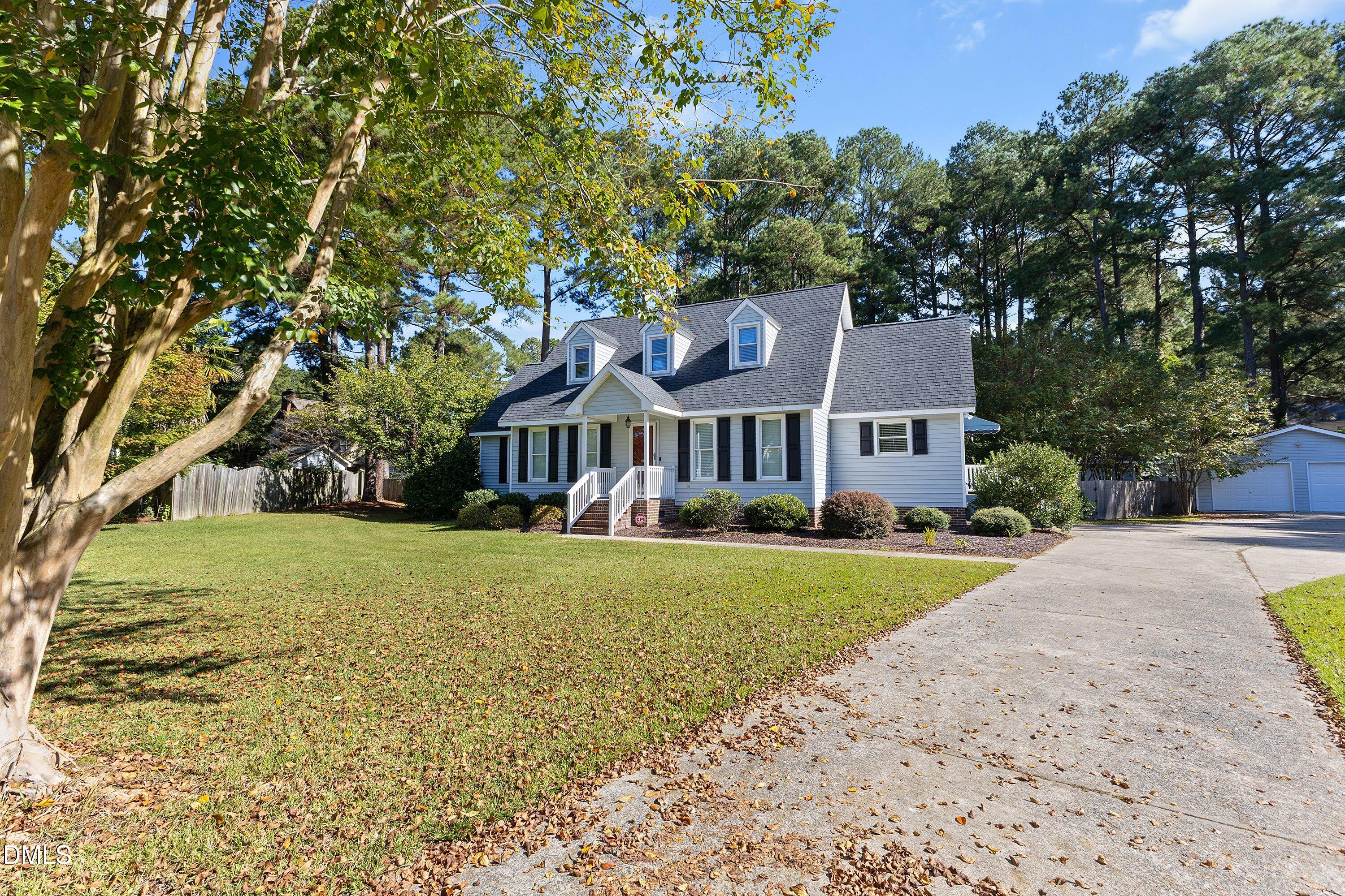 5 Kentwood Drive