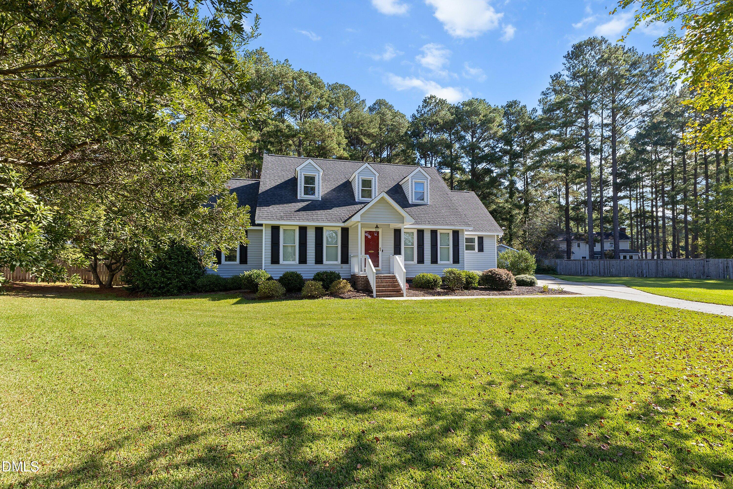 5 Kentwood Drive