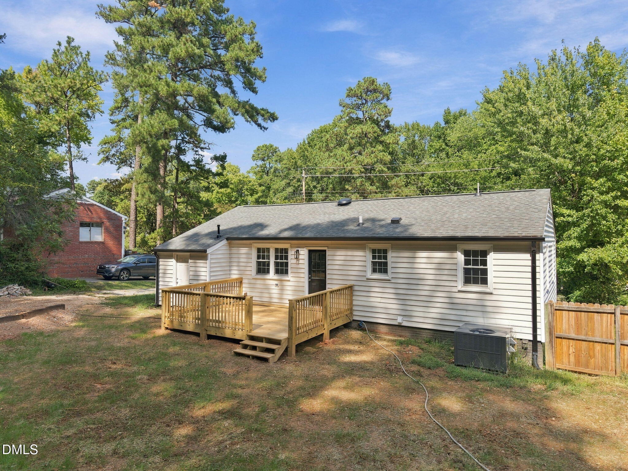 2239 Rumson Road
