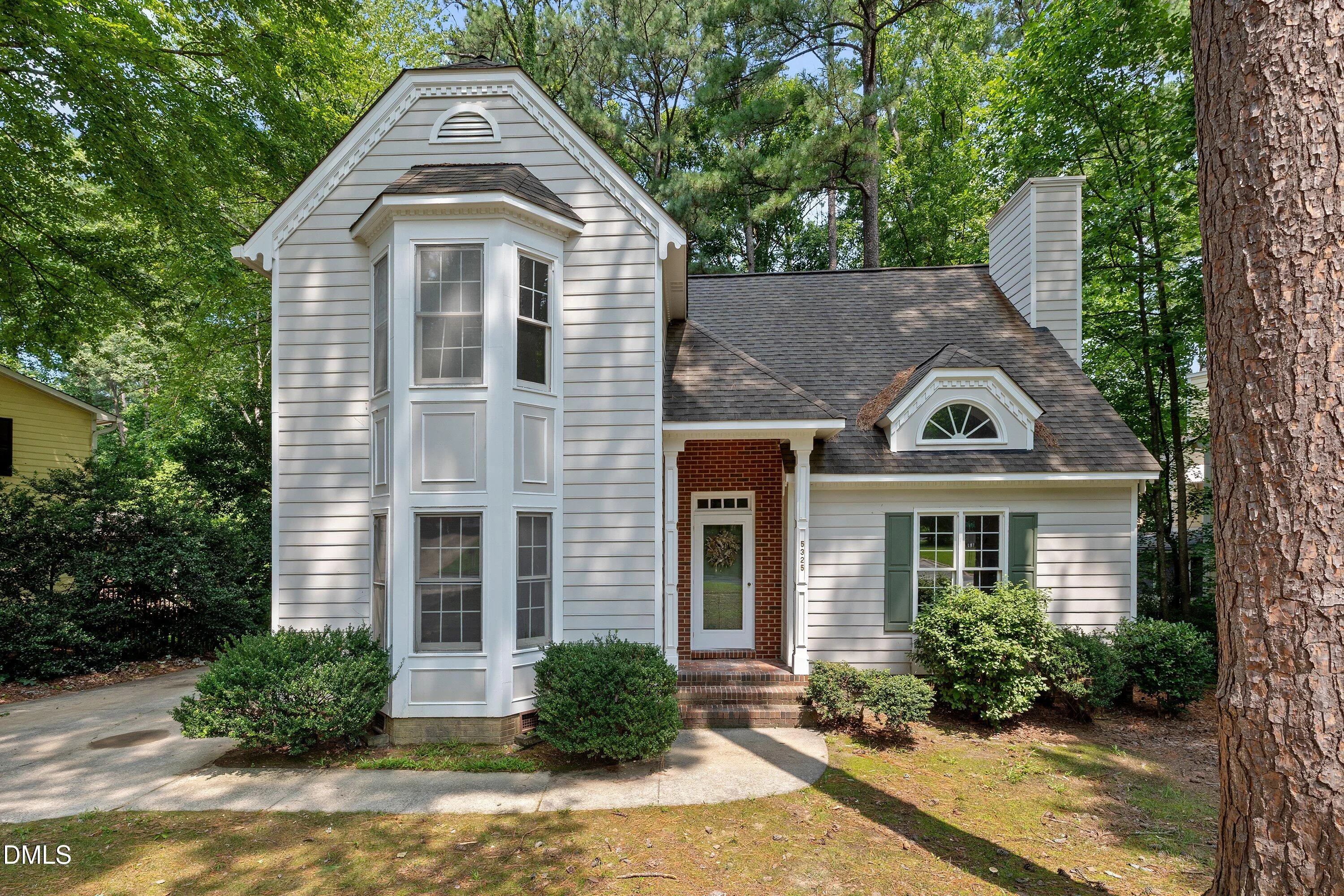 5325 Fairmead Circle