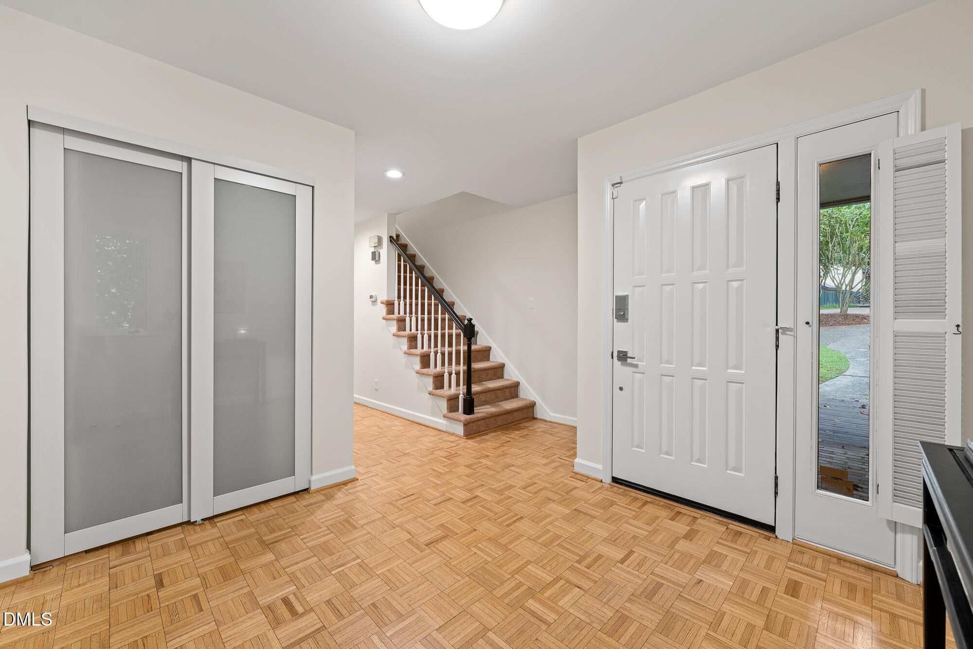 35 Glenmore Drive