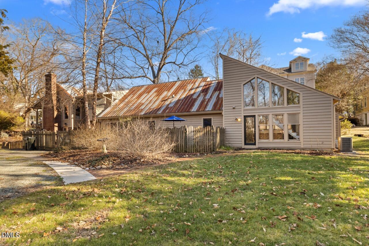 303 Henderson Street