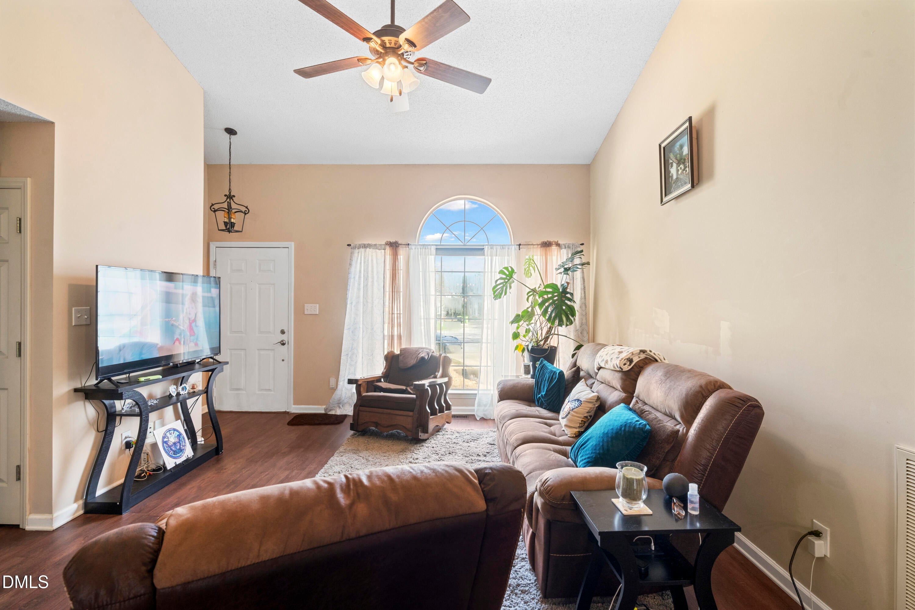 104 Iron Kettle Court