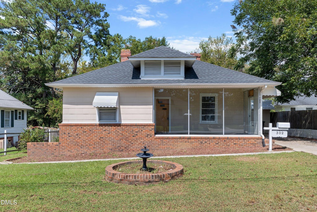 Photo of 302 W E Street, Erwin, NC 28339 (MLS # 10192415)